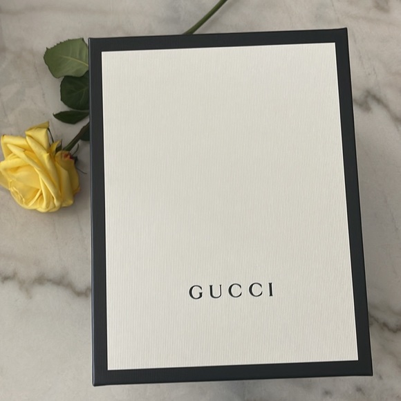 NEW Tall GUCCI Authentic Empty black white box - Gift Box Luxury Medium - Picture 3 of 7